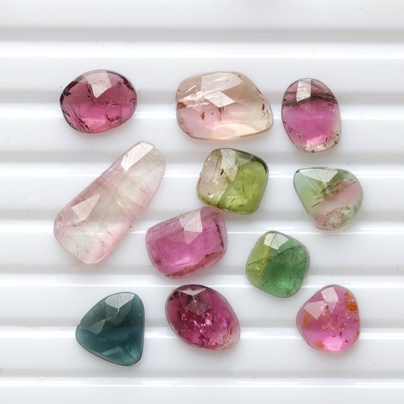 Symbolika kolorów kamieni