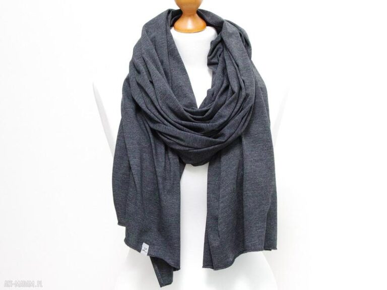 Chusta męska – idealne połączenie funkcjonalności i stylu w jednym dodatku
