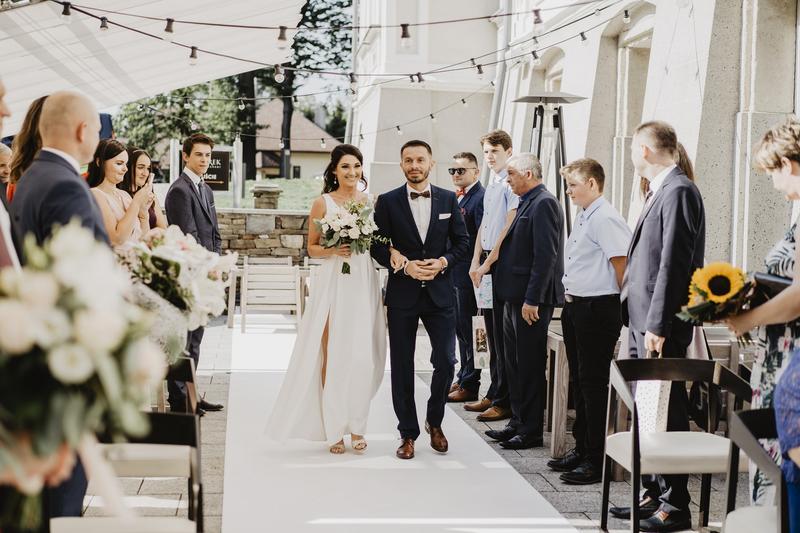 Eleganckie dodatki na ślub cywilny