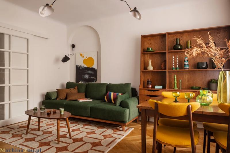 Jak ubrać się na imprezę w stylu PRL, aby wyglądać stylowo i tematycznie?