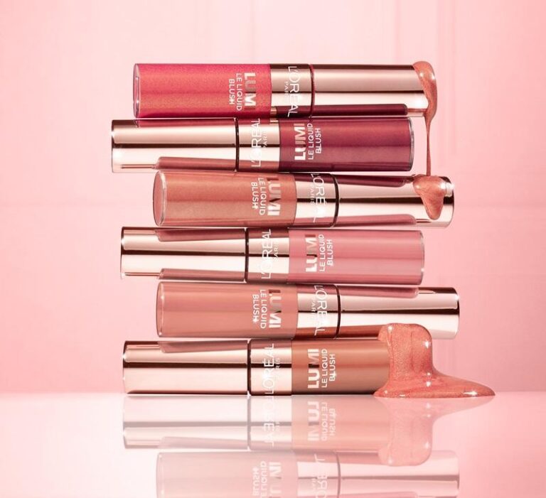 Magia godziny 0202: Jak anielska liczba wpływa na miłość singli i par