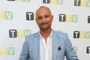 Zaskakująca historia życia Dominika Strzelca – mężczyzny z rodziną w obliczu usterki